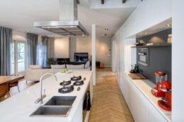 Raphaelstraat 25-II