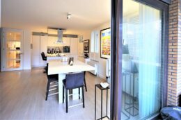 Pieter Oosterhuisstraat 8